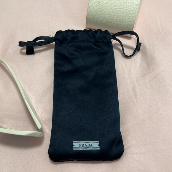 Prada Symbole sunglasses in white - Picture 9 of 16